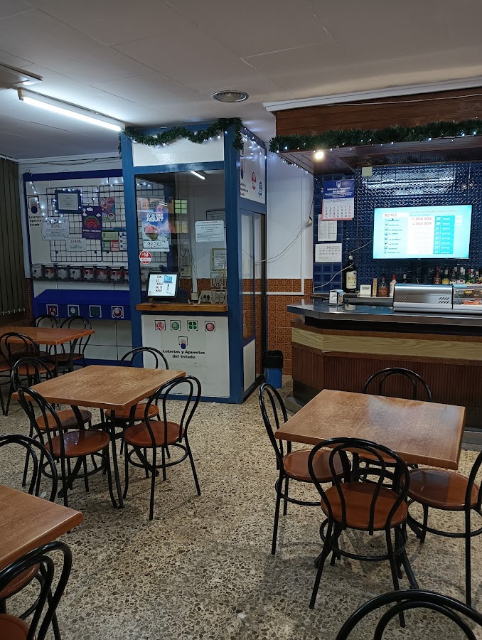 BAR CENTRAL.