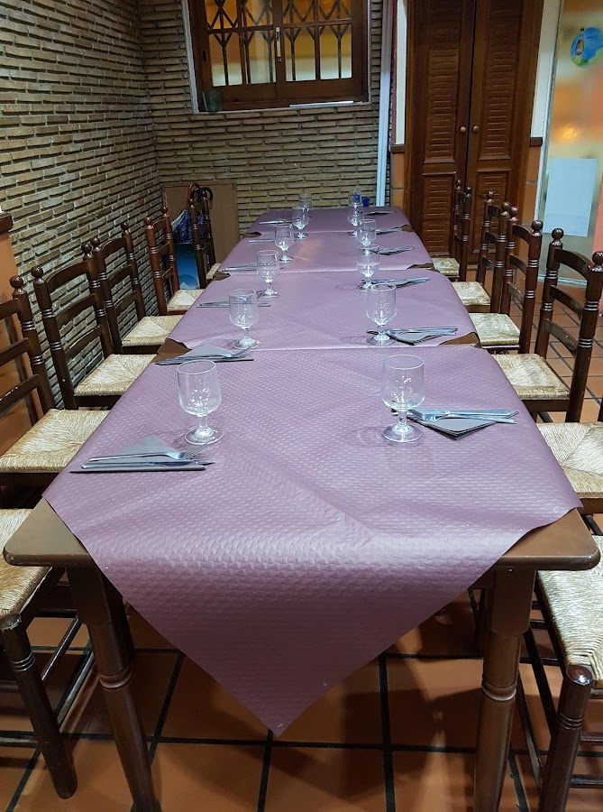 Bar restaurante Dos Molins