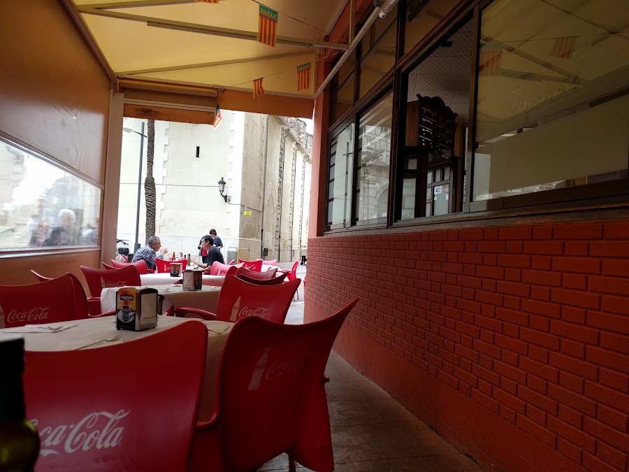 Cafe Tropical
