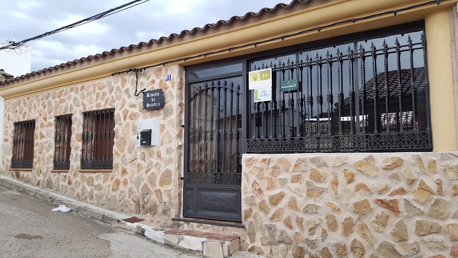 Restaurantes en Monteagudo de las Salinas provincia de Cuenca