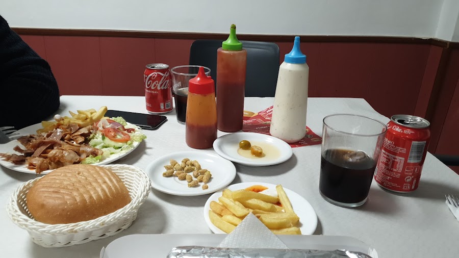 Kebab - Pizzería "Saqui"