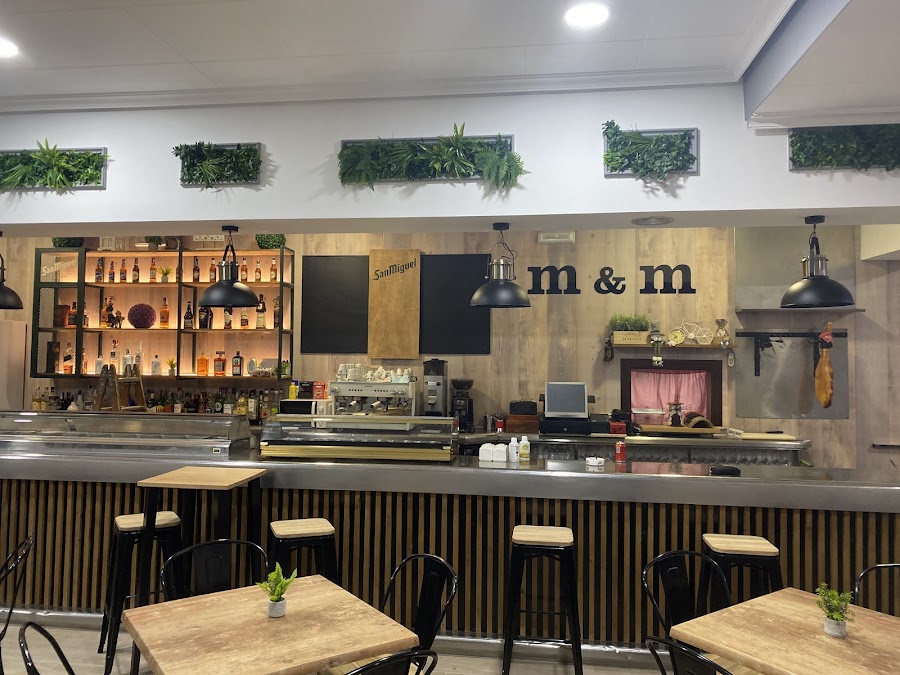 Café Bar m & m