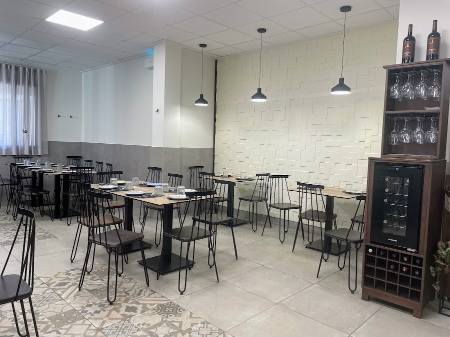 Iaios Bar Tossalnou