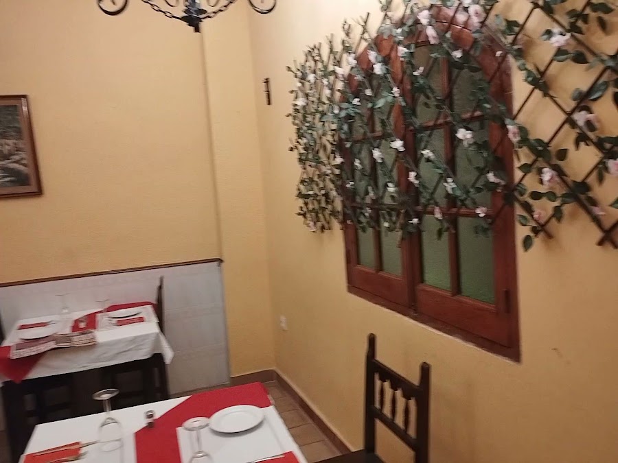 La casa de comides restaurante paki