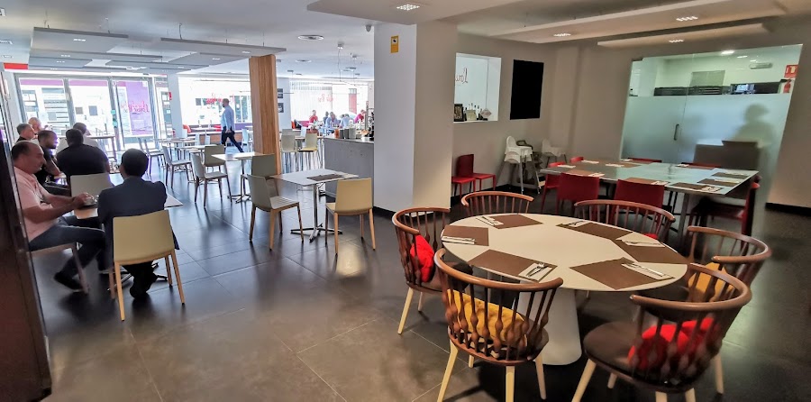 L'Oncle Pere Restaurant